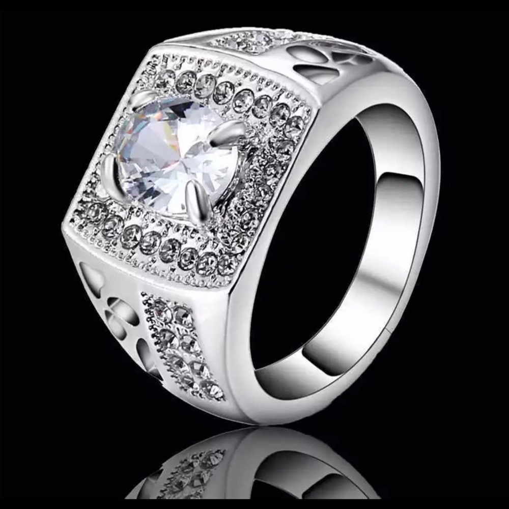 White Sapphire & Silver Ring Size 9
